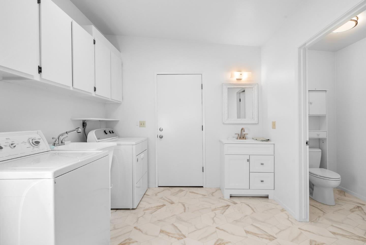 Detail Gallery Image 21 of 54 For 1881 Cox Rd, Aptos,  CA 95003 - 3 Beds | 2 Baths