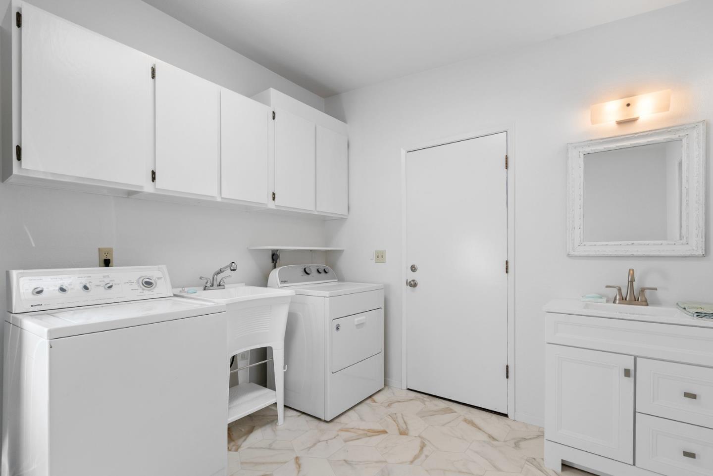 Detail Gallery Image 22 of 54 For 1881 Cox Rd, Aptos,  CA 95003 - 3 Beds | 2 Baths