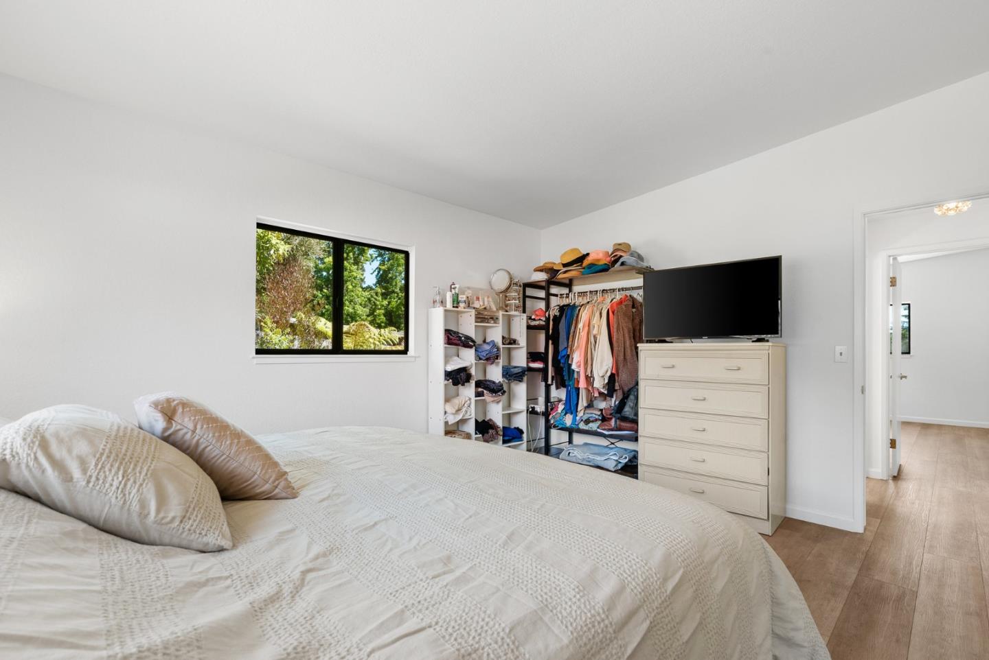Detail Gallery Image 29 of 54 For 1881 Cox Rd, Aptos,  CA 95003 - 3 Beds | 2 Baths