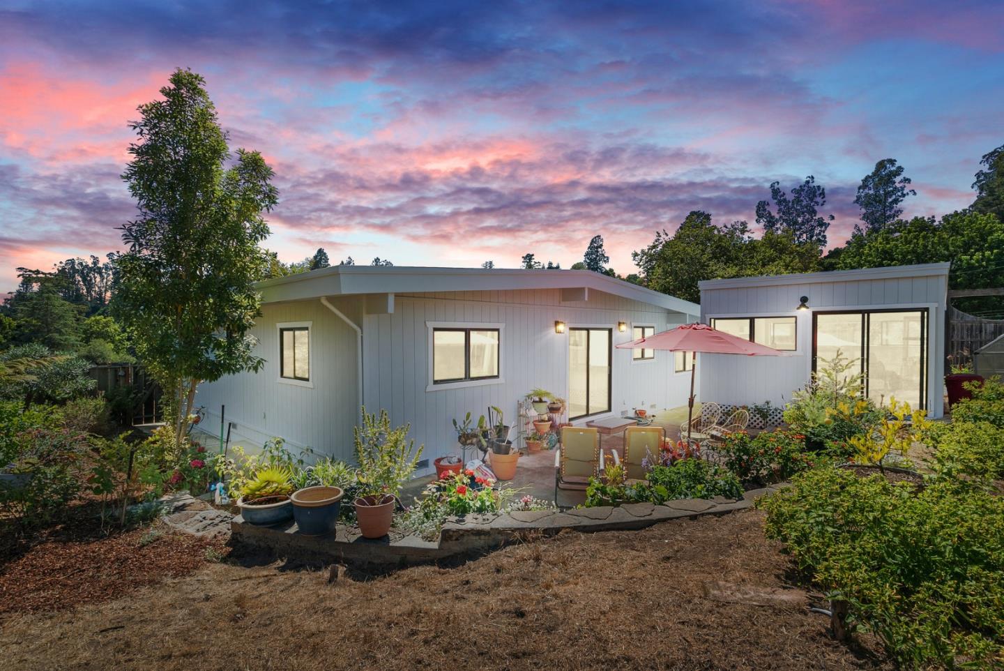 Detail Gallery Image 34 of 54 For 1881 Cox Rd, Aptos,  CA 95003 - 3 Beds | 2 Baths