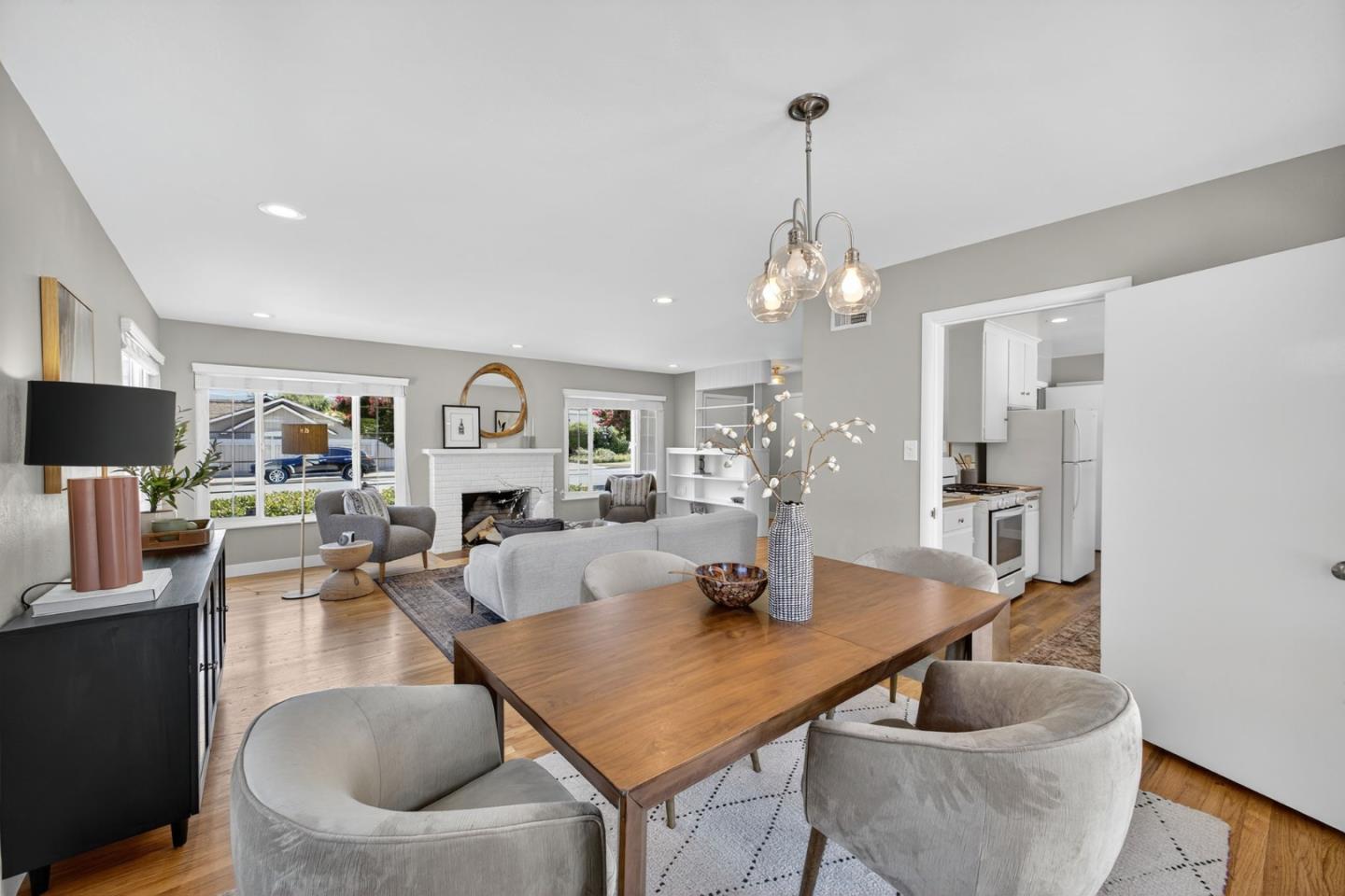 Detail Gallery Image 12 of 44 For 1737 Blackford Ln, San Jose,  CA 95125 - 3 Beds | 2 Baths