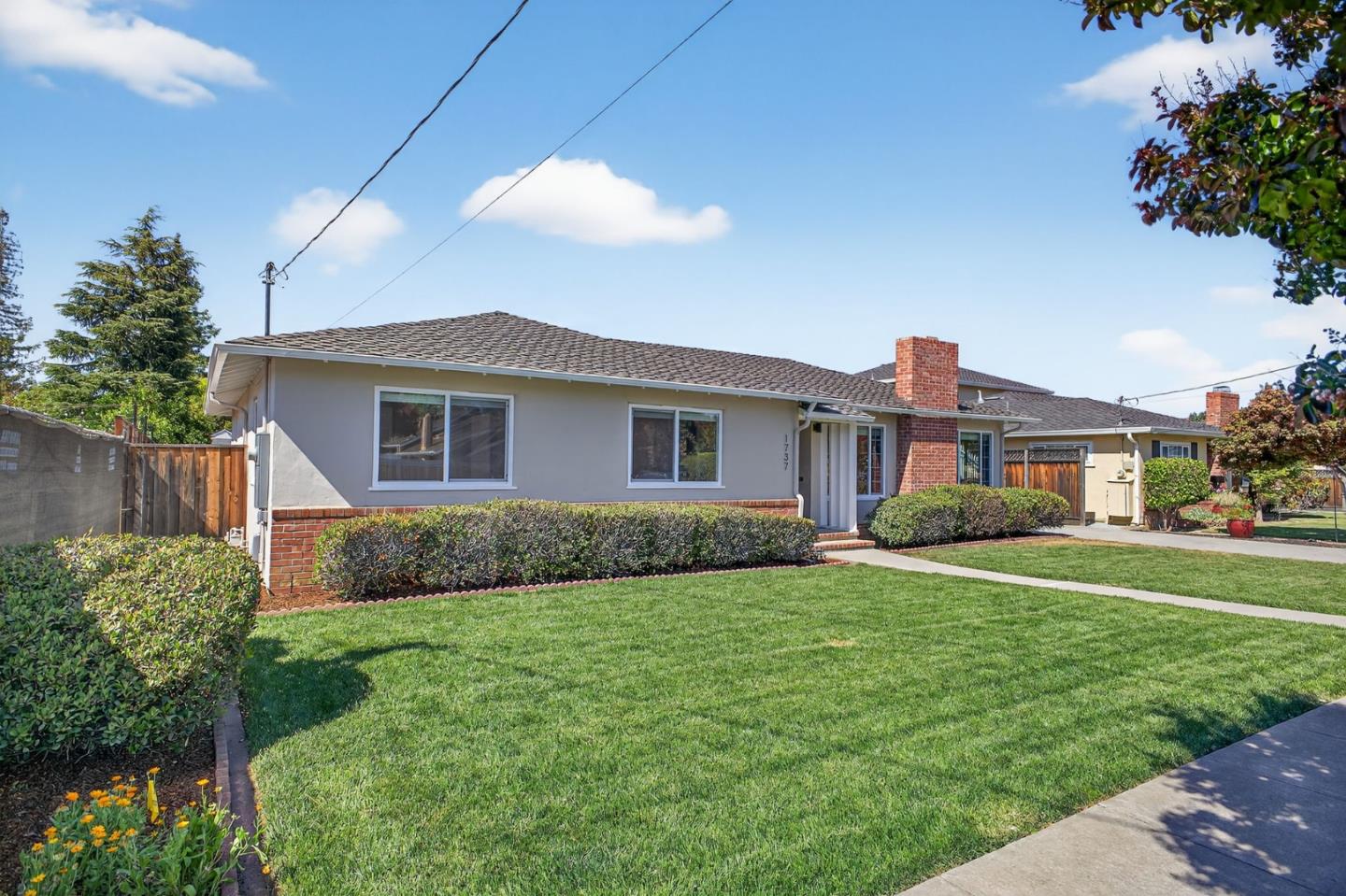Detail Gallery Image 3 of 44 For 1737 Blackford Ln, San Jose,  CA 95125 - 3 Beds | 2 Baths