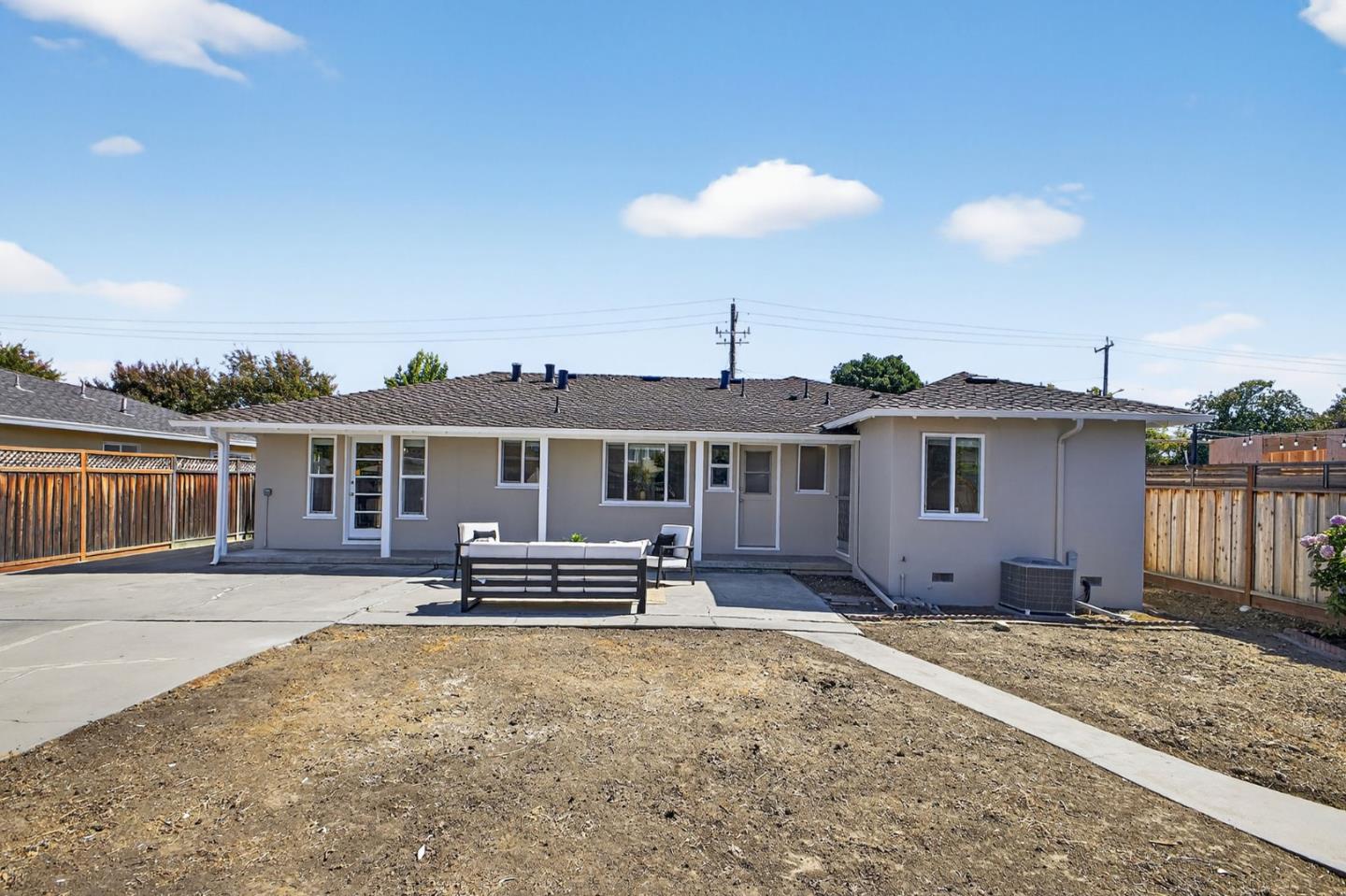 Detail Gallery Image 35 of 44 For 1737 Blackford Ln, San Jose,  CA 95125 - 3 Beds | 2 Baths