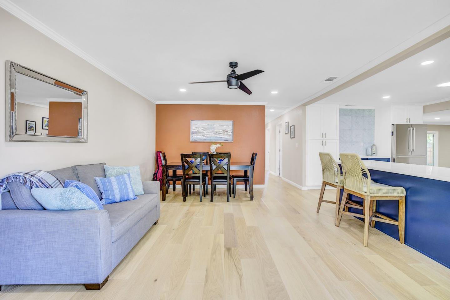 Detail Gallery Image 3 of 44 For 3308 Whitman Way, San Jose,  CA 95132 - 3 Beds | 2 Baths