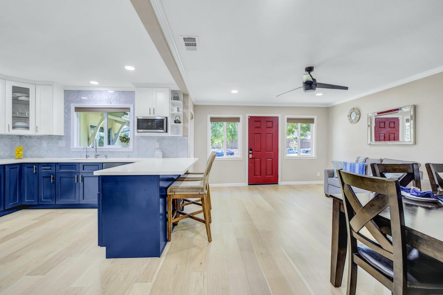 Detail Gallery Image 6 of 44 For 3308 Whitman Way, San Jose,  CA 95132 - 3 Beds | 2 Baths