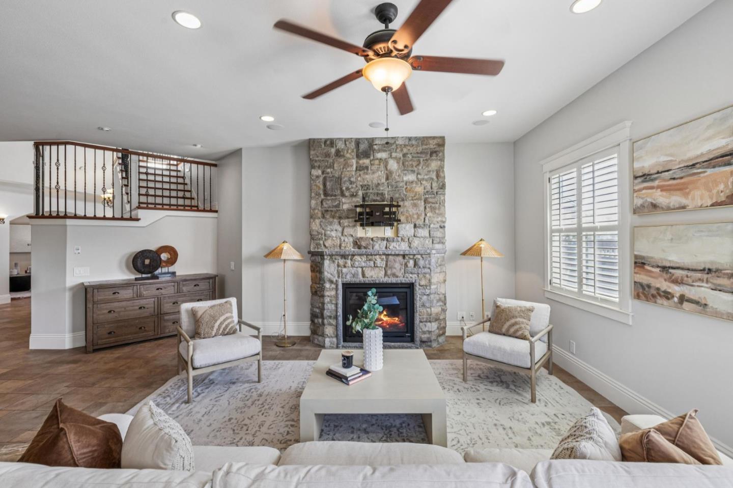 Detail Gallery Image 13 of 56 For 414 Belleville Blvd, Half Moon Bay,  CA 94019 - 3 Beds | 2/1 Baths