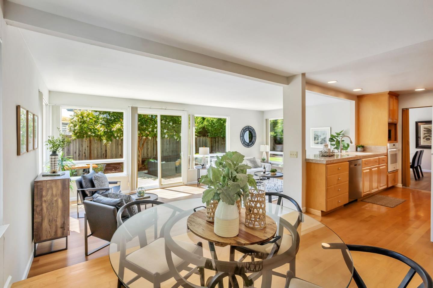 Detail Gallery Image 24 of 68 For 6357 Pismo Ct, San Jose,  CA 95123 - 4 Beds | 2/1 Baths