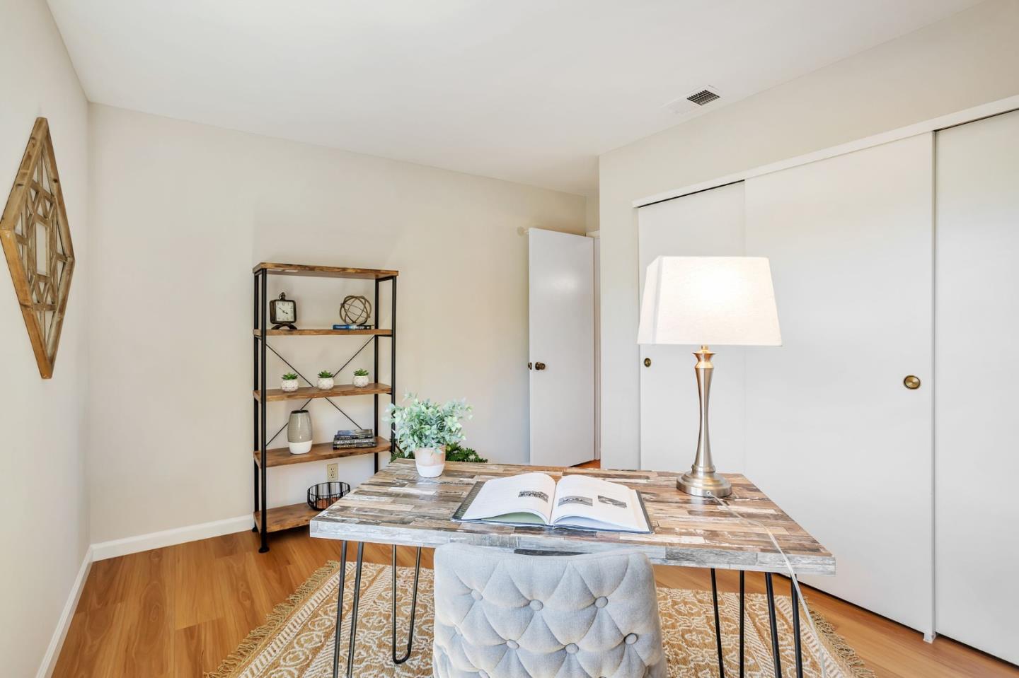 Detail Gallery Image 31 of 68 For 6357 Pismo Ct, San Jose,  CA 95123 - 4 Beds | 2/1 Baths