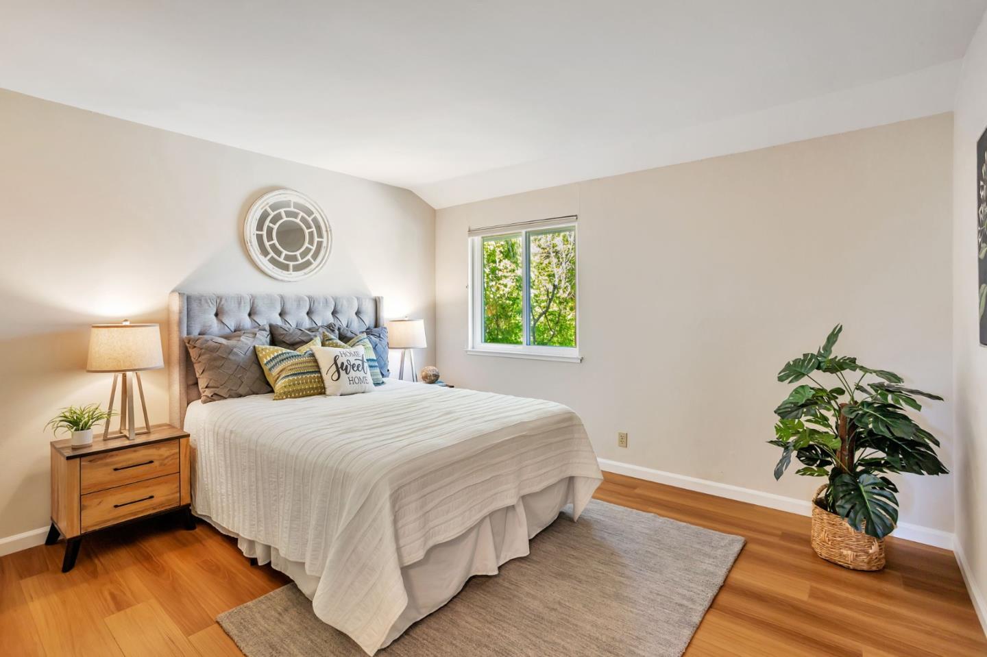 Detail Gallery Image 39 of 68 For 6357 Pismo Ct, San Jose,  CA 95123 - 4 Beds | 2/1 Baths
