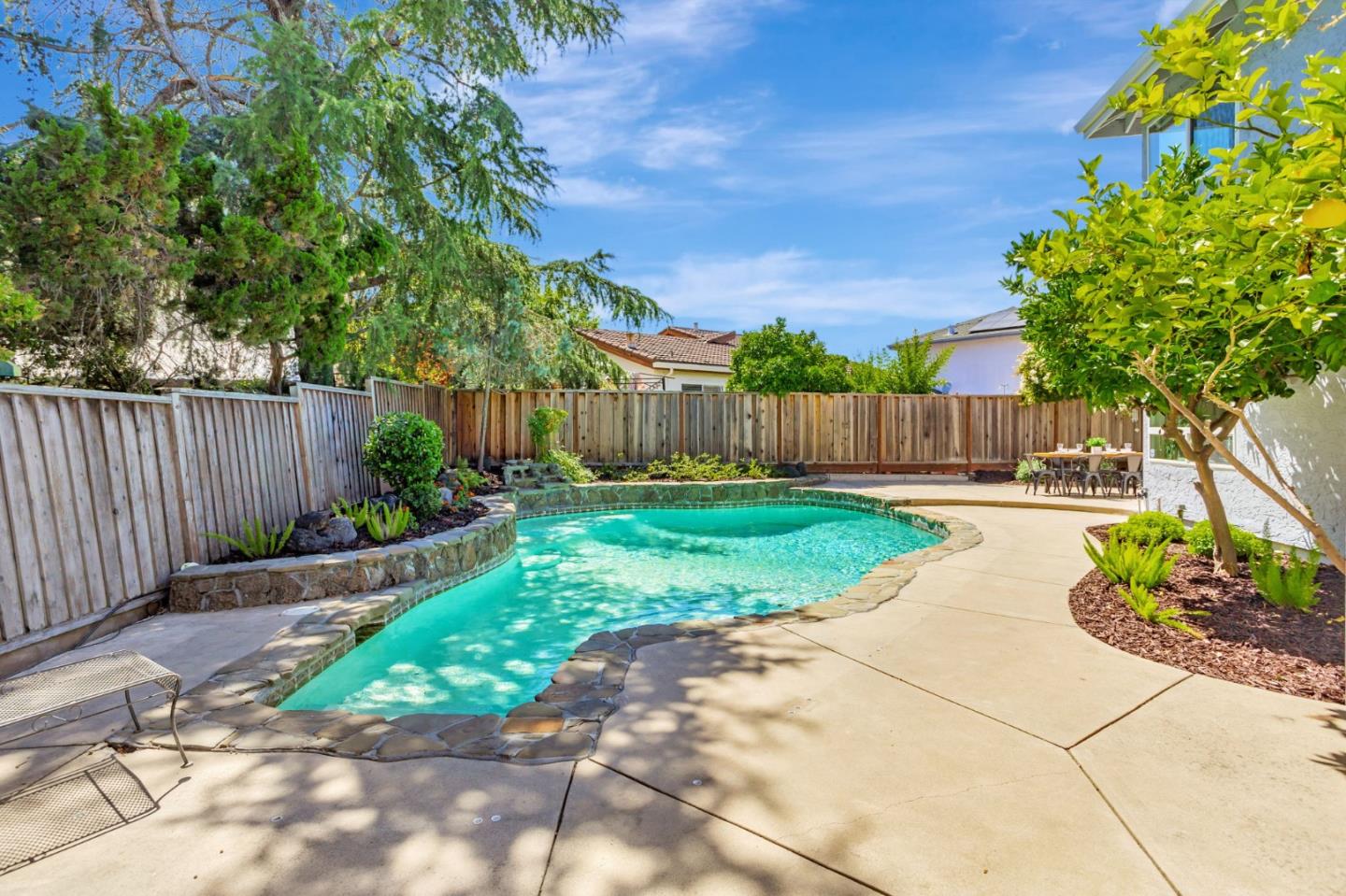 Detail Gallery Image 48 of 68 For 6357 Pismo Ct, San Jose,  CA 95123 - 4 Beds | 2/1 Baths
