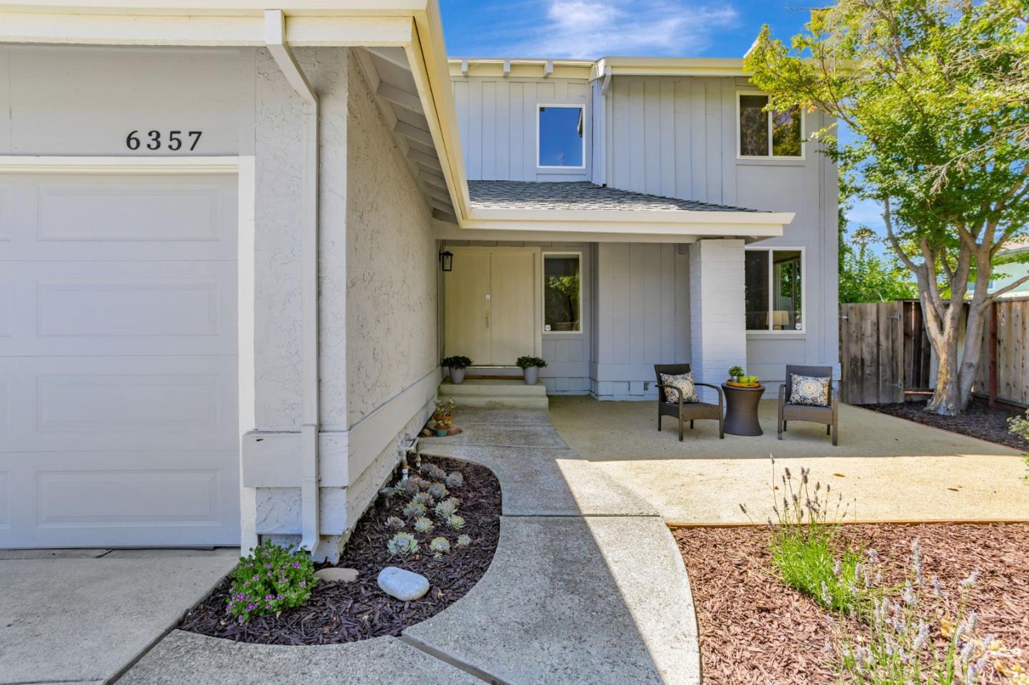 Detail Gallery Image 5 of 68 For 6357 Pismo Ct, San Jose,  CA 95123 - 4 Beds | 2/1 Baths