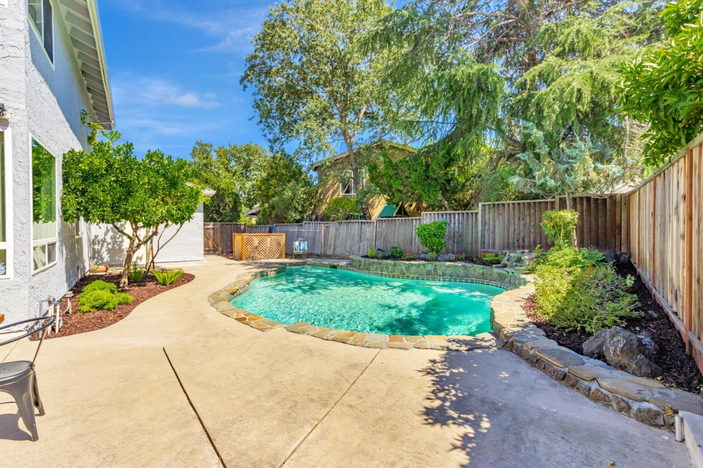Detail Gallery Image 50 of 68 For 6357 Pismo Ct, San Jose,  CA 95123 - 4 Beds | 2/1 Baths