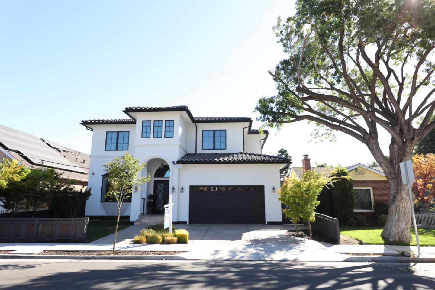 Detail Gallery Image 1 of 61 For 1238 Blewett Ave, San Jose,  CA 95125 - 6 Beds | 6/1 Baths