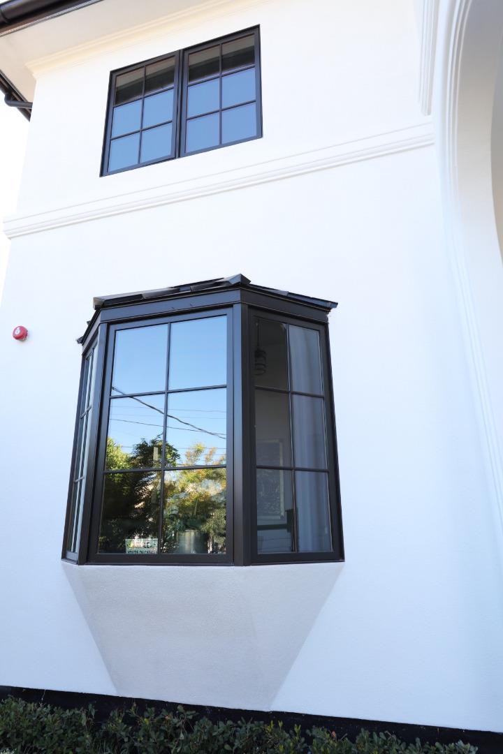 Detail Gallery Image 5 of 61 For 1238 Blewett Ave, San Jose,  CA 95125 - 6 Beds | 6/1 Baths