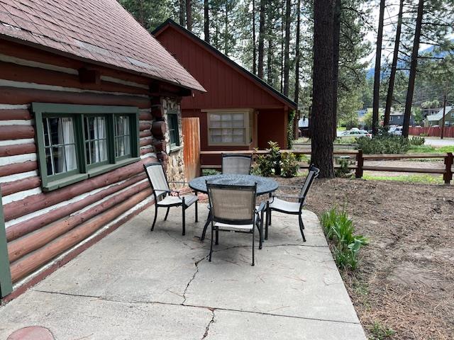 Detail Gallery Image 3 of 25 For 3679 Alder Ave, South Lake Tahoe,  CA 96150 - 2 Beds | 2 Baths