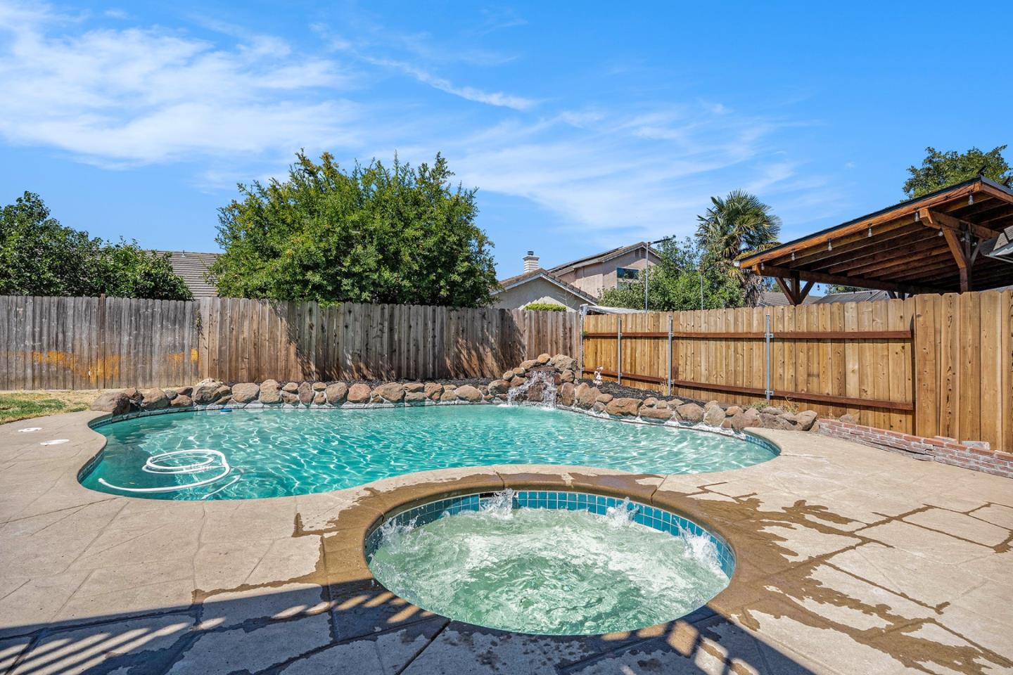 Detail Gallery Image 29 of 31 For 4705 Cayman Ct, Stockton,  CA 95210 - 4 Beds | 2/1 Baths
