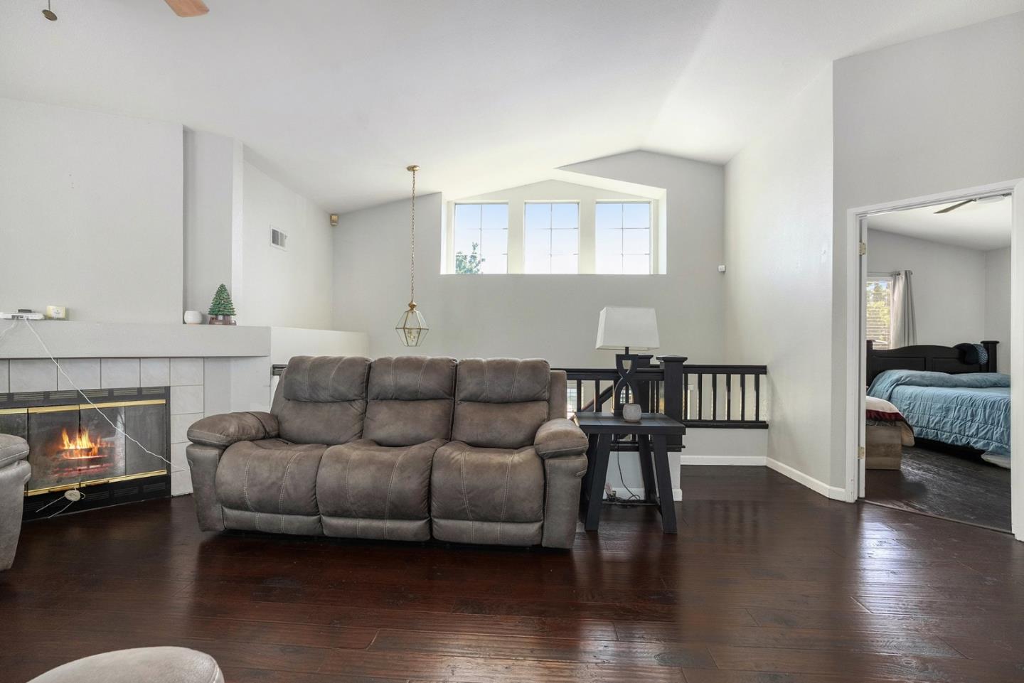 Detail Gallery Image 7 of 31 For 4705 Cayman Ct, Stockton,  CA 95210 - 4 Beds | 2/1 Baths