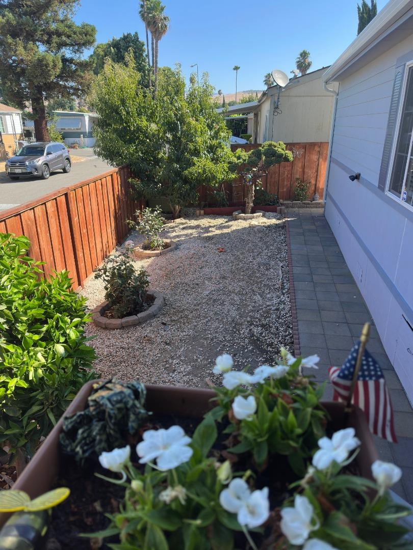 Detail Gallery Image 21 of 26 For 200 Ford Rd #180,  San Jose,  CA 95138 - 4 Beds | 2 Baths