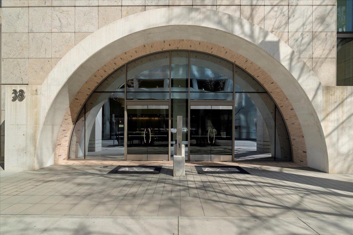 Detail Gallery Image 2 of 20 For 38 N Almaden Blvd #1220,  San Jose,  CA 95110 - 2 Beds | 2 Baths
