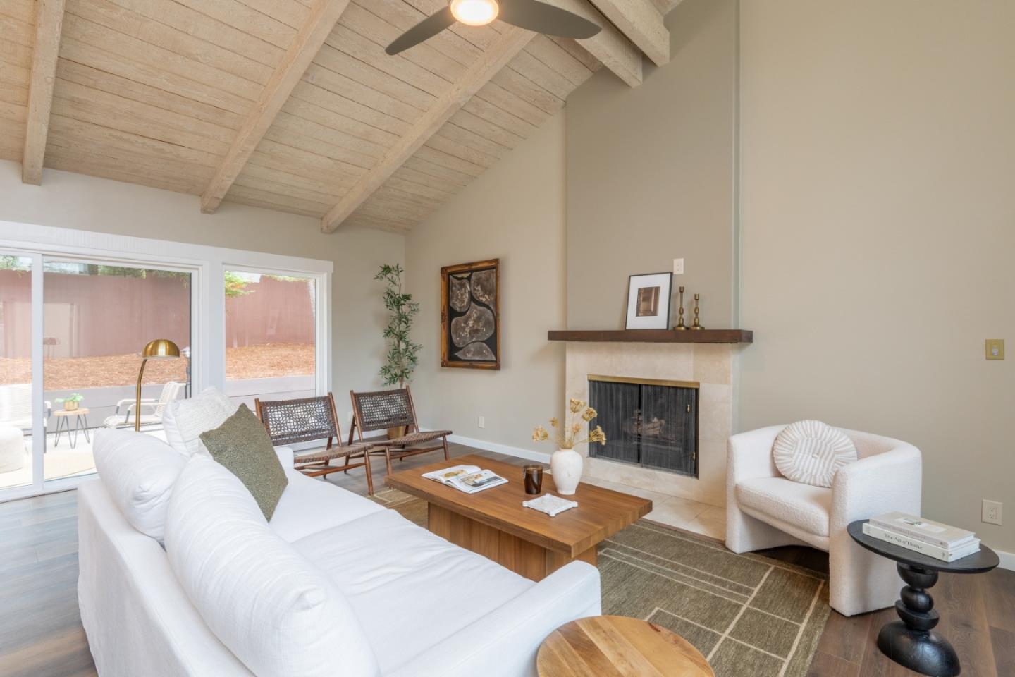 Detail Gallery Image 10 of 42 For 4095 Pine Meadows Way, Pebble Beach,  CA 93953 - 3 Beds | 3 Baths