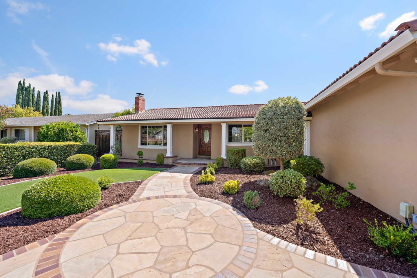 Detail Gallery Image 2 of 36 For 6106 Calle Esperanza, San Jose,  CA 95120 - 4 Beds | 2 Baths