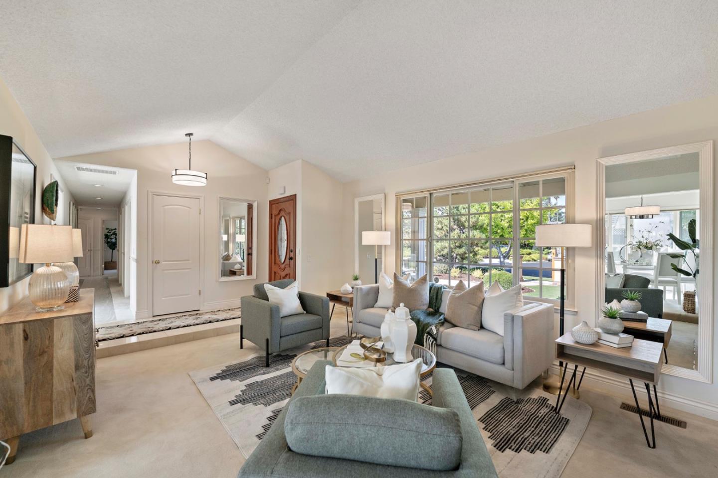 Detail Gallery Image 6 of 36 For 6106 Calle Esperanza, San Jose,  CA 95120 - 4 Beds | 2 Baths