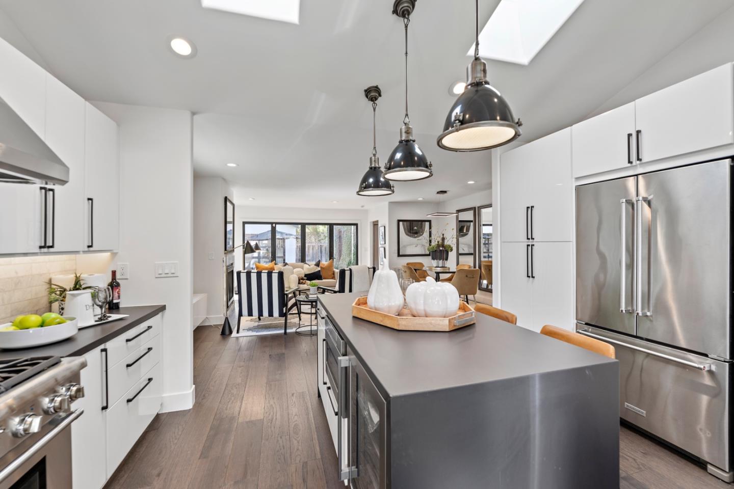 Detail Gallery Image 12 of 41 For 1335 Vernon Ave, San Jose,  CA 95125 - 3 Beds | 2 Baths