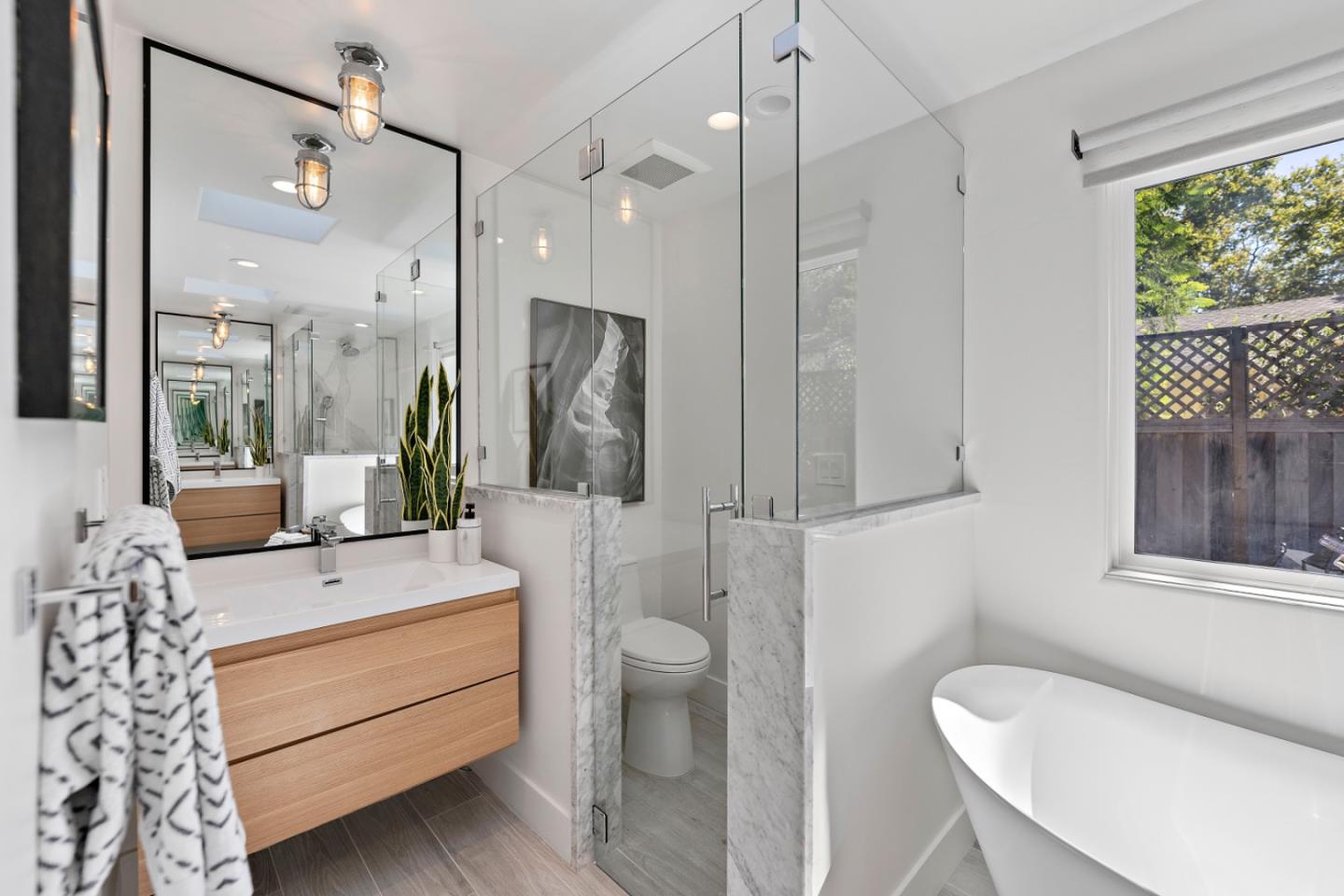 Detail Gallery Image 29 of 41 For 1335 Vernon Ave, San Jose,  CA 95125 - 3 Beds | 2 Baths