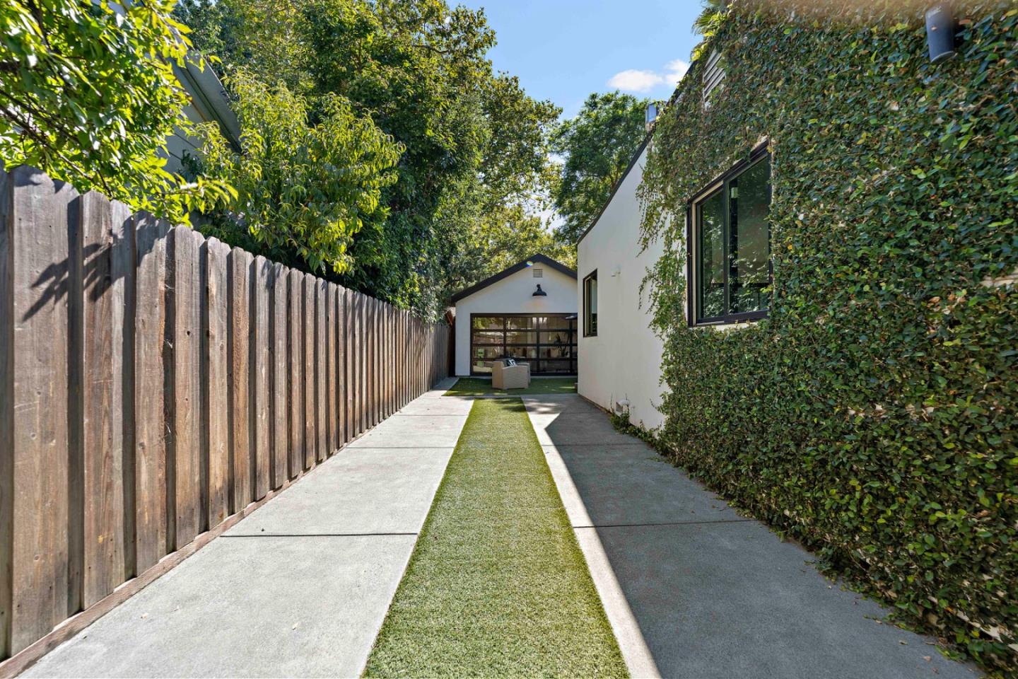 Detail Gallery Image 31 of 41 For 1335 Vernon Ave, San Jose,  CA 95125 - 3 Beds | 2 Baths