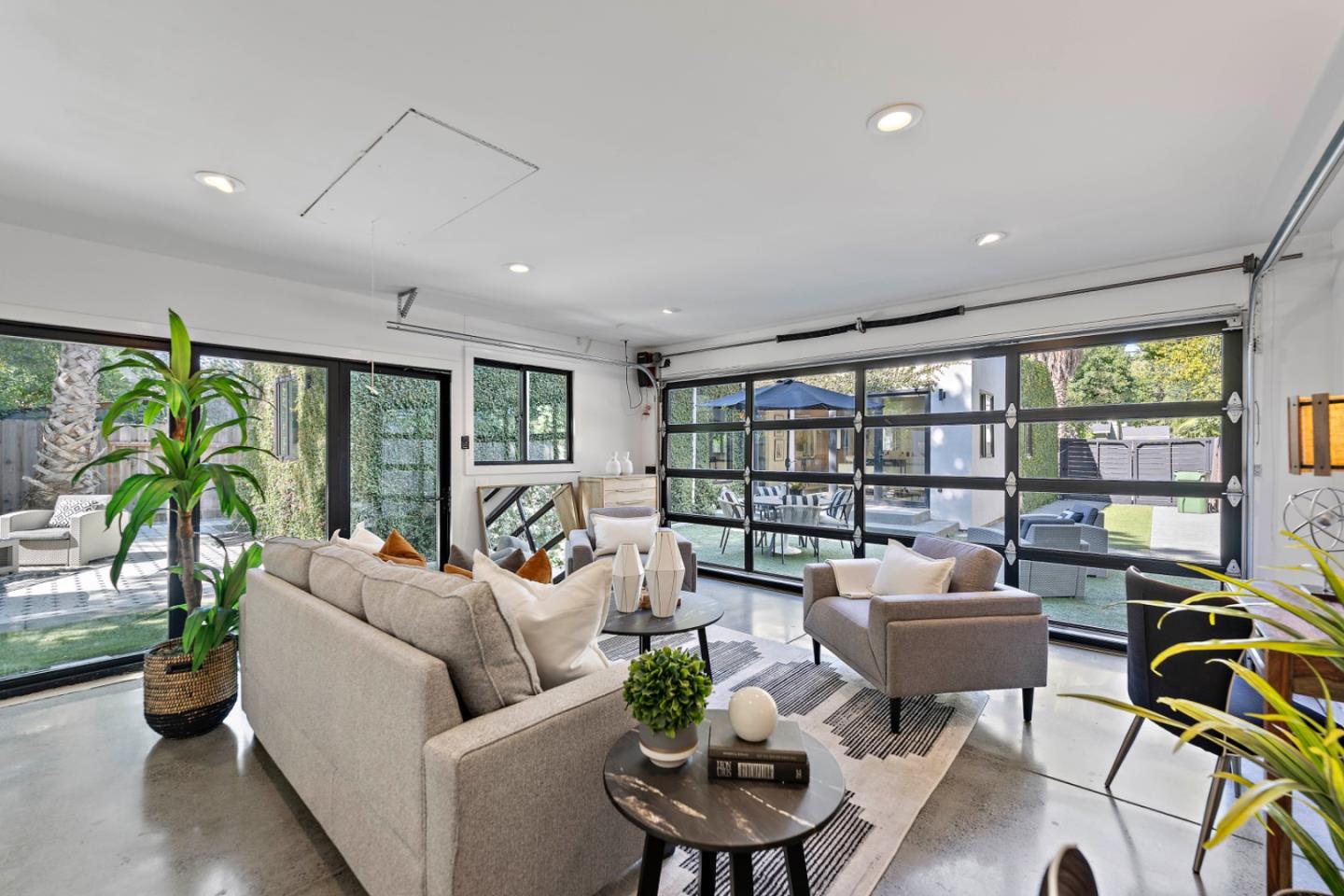Detail Gallery Image 39 of 41 For 1335 Vernon Ave, San Jose,  CA 95125 - 3 Beds | 2 Baths
