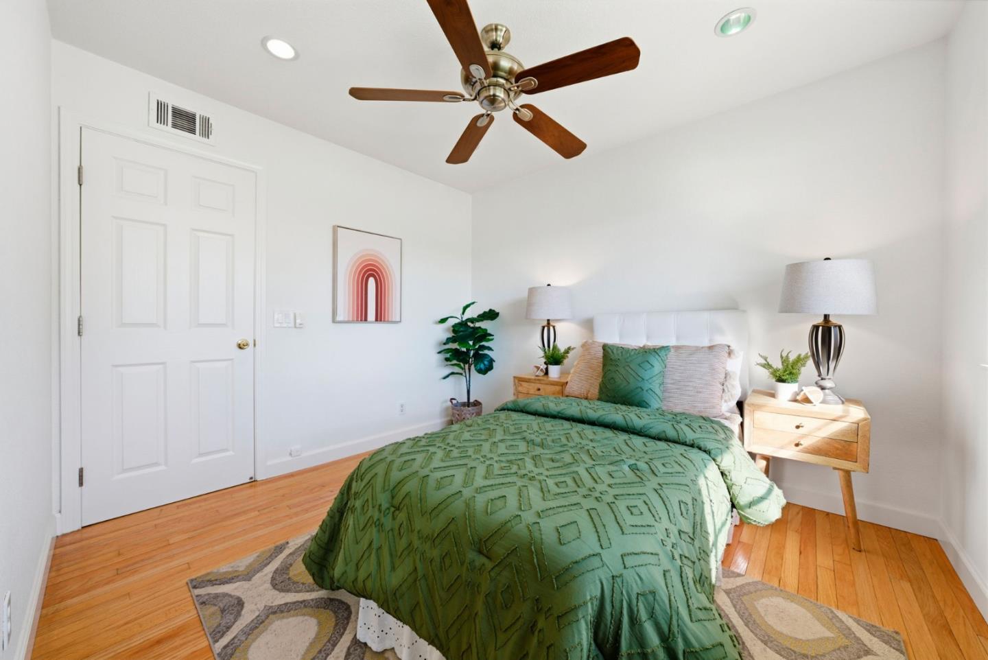 Detail Gallery Image 20 of 52 For 5841 Blossom Ave, San Jose,  CA 95123 - 3 Beds | 2 Baths