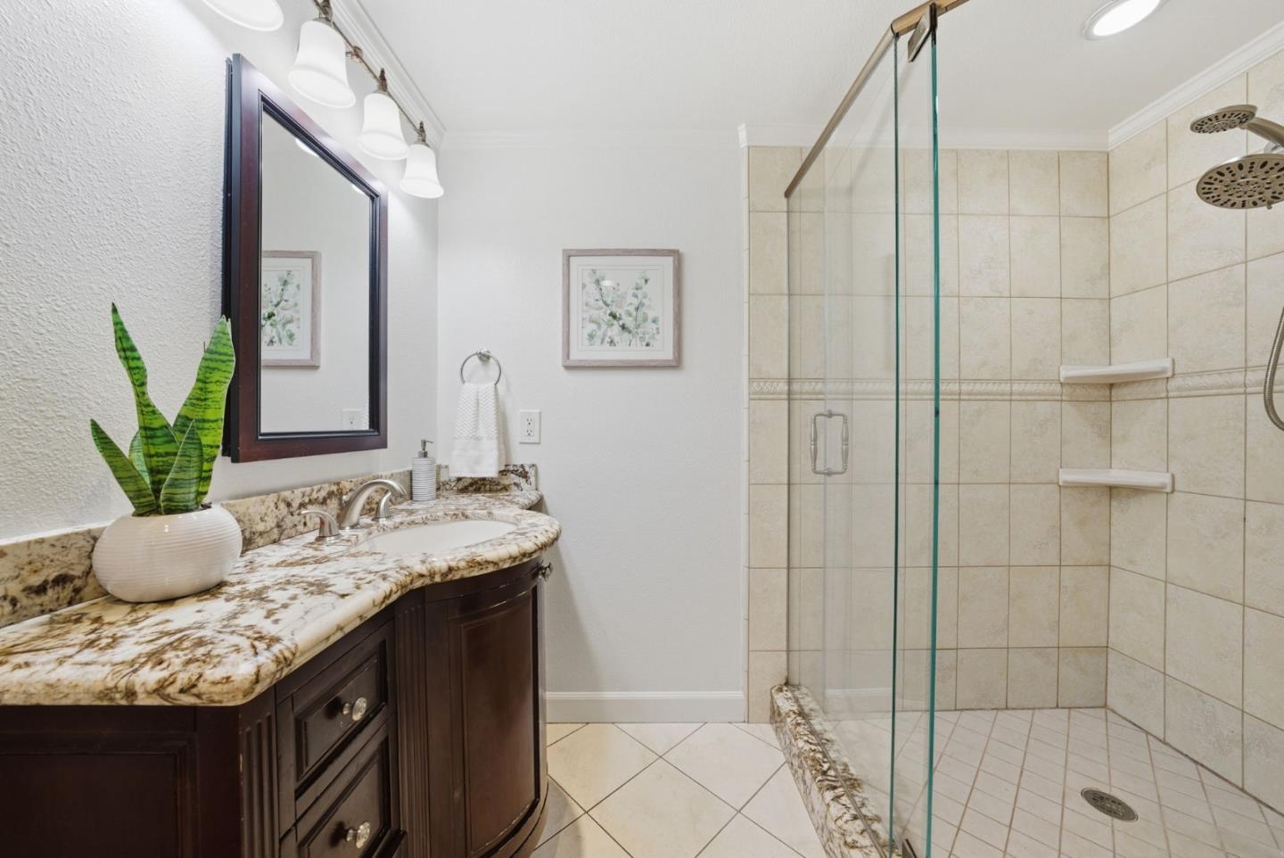 Detail Gallery Image 28 of 52 For 5841 Blossom Ave, San Jose,  CA 95123 - 3 Beds | 2 Baths