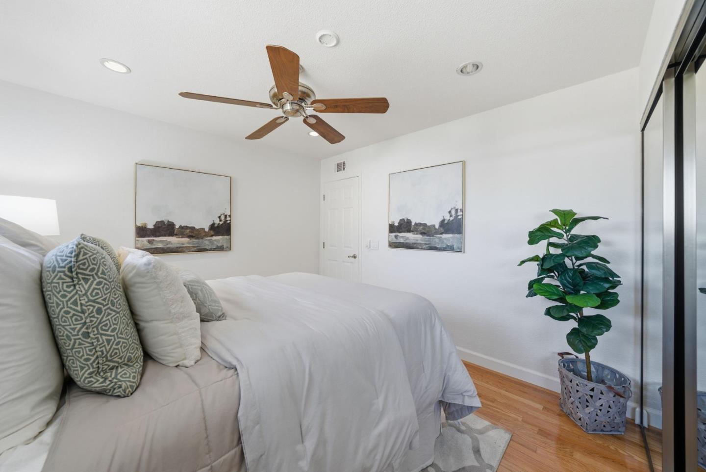 Detail Gallery Image 34 of 52 For 5841 Blossom Ave, San Jose,  CA 95123 - 3 Beds | 2 Baths