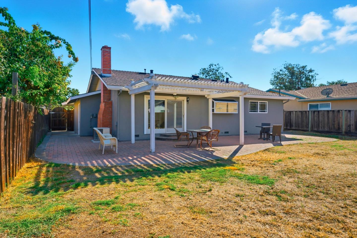 Detail Gallery Image 37 of 52 For 5841 Blossom Ave, San Jose,  CA 95123 - 3 Beds | 2 Baths