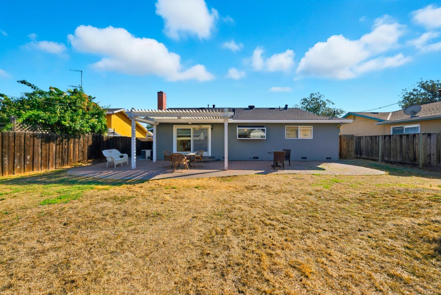 Detail Gallery Image 38 of 52 For 5841 Blossom Ave, San Jose,  CA 95123 - 3 Beds | 2 Baths