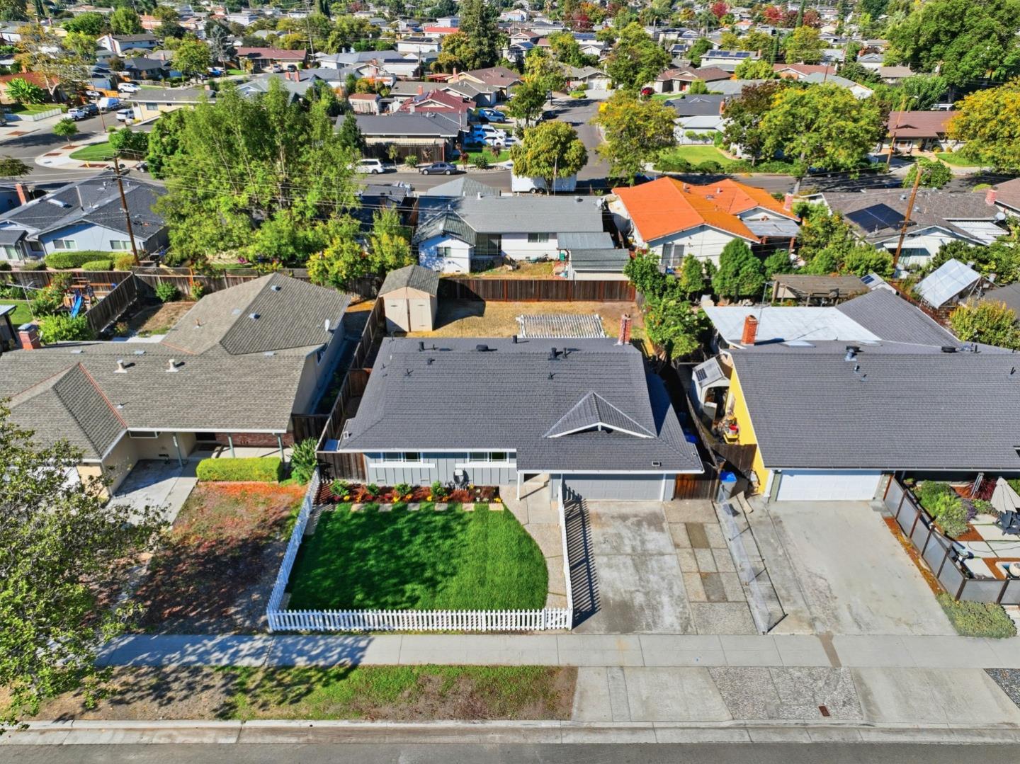 Detail Gallery Image 40 of 52 For 5841 Blossom Ave, San Jose,  CA 95123 - 3 Beds | 2 Baths