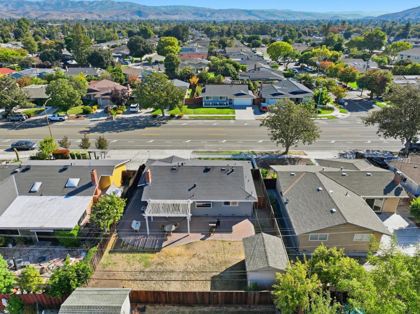 Detail Gallery Image 43 of 52 For 5841 Blossom Ave, San Jose,  CA 95123 - 3 Beds | 2 Baths