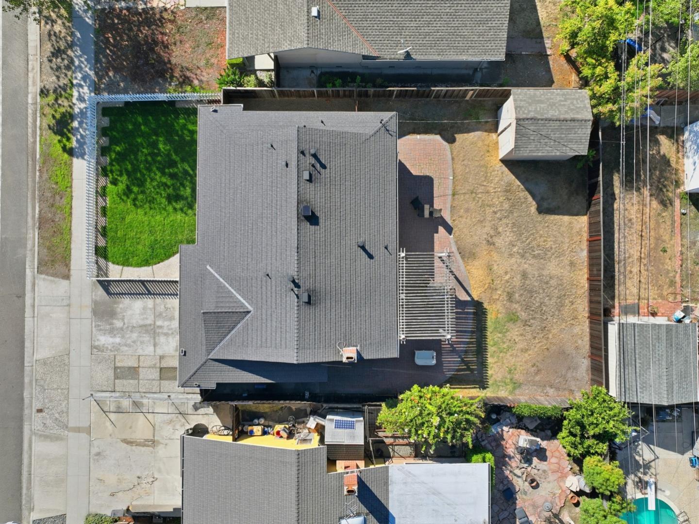 Detail Gallery Image 45 of 52 For 5841 Blossom Ave, San Jose,  CA 95123 - 3 Beds | 2 Baths