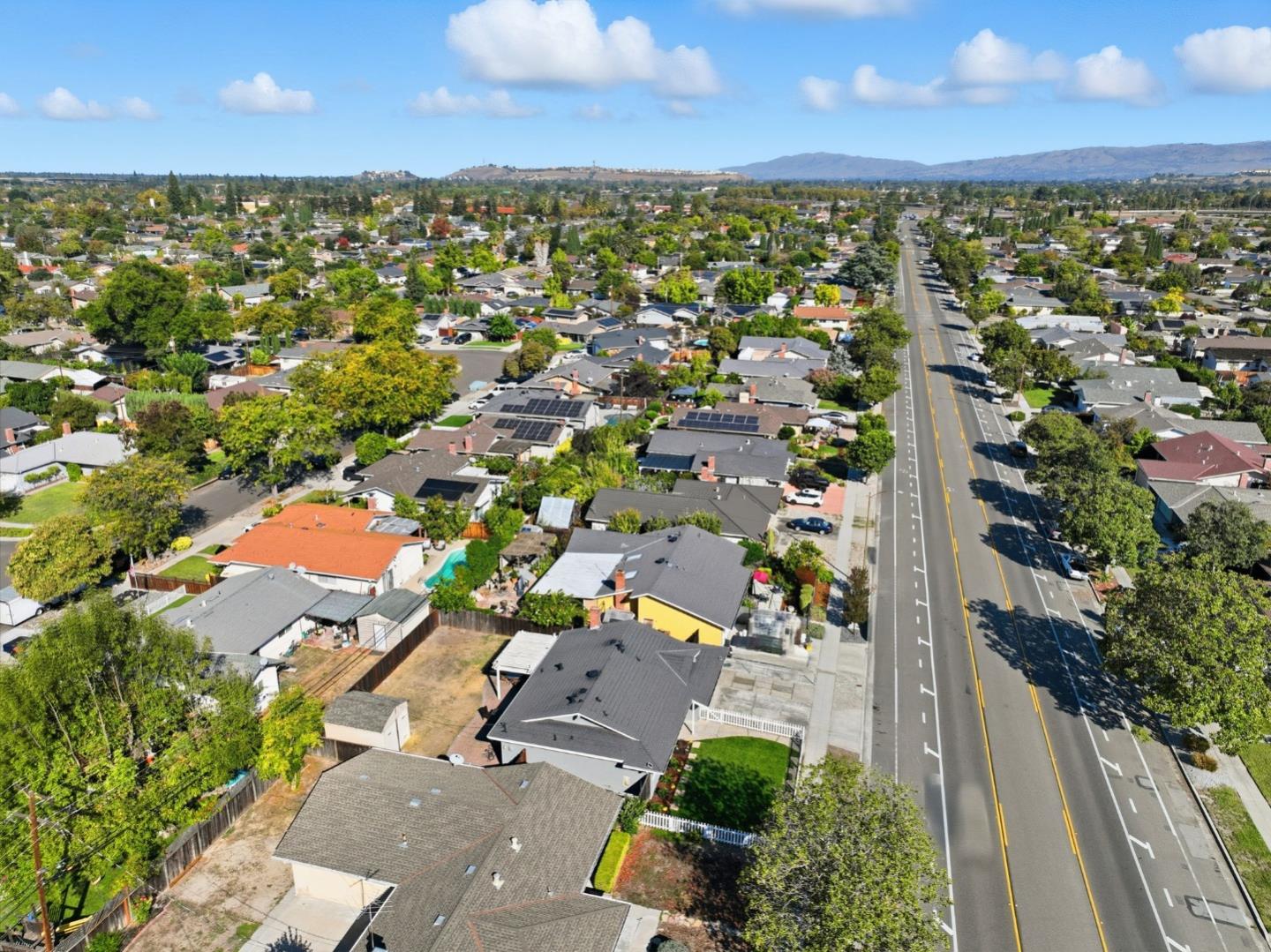 Detail Gallery Image 50 of 52 For 5841 Blossom Ave, San Jose,  CA 95123 - 3 Beds | 2 Baths