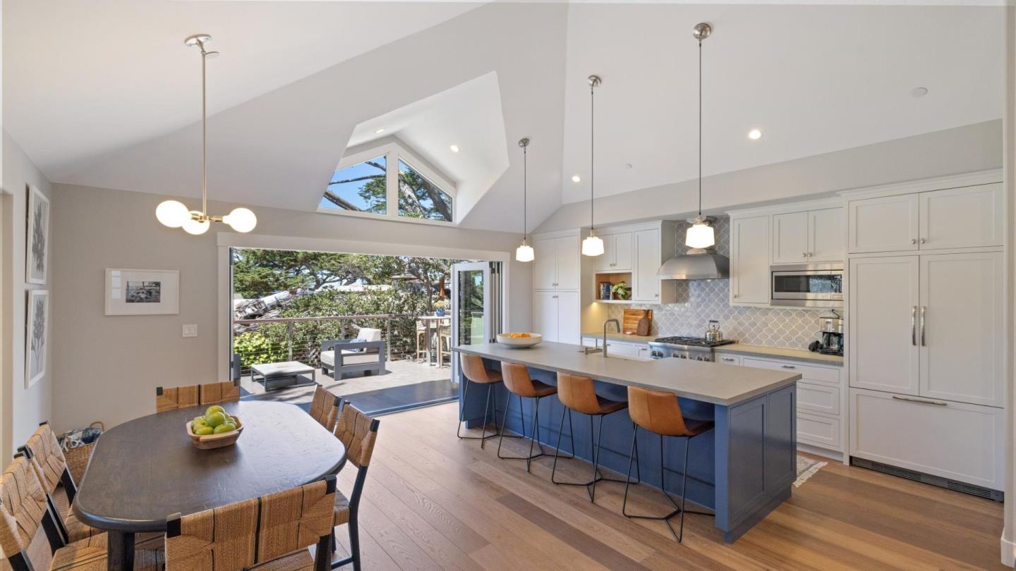 Detail Gallery Image 13 of 49 For 0 Nw Corner of Carmelo & 12th Ave, Carmel,  CA 93921 - 3 Beds | 2/1 Baths