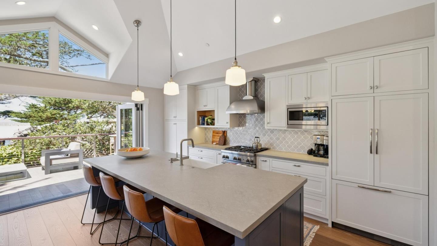 Detail Gallery Image 15 of 49 For 0 Nw Corner of Carmelo & 12th Ave, Carmel,  CA 93921 - 3 Beds | 2/1 Baths