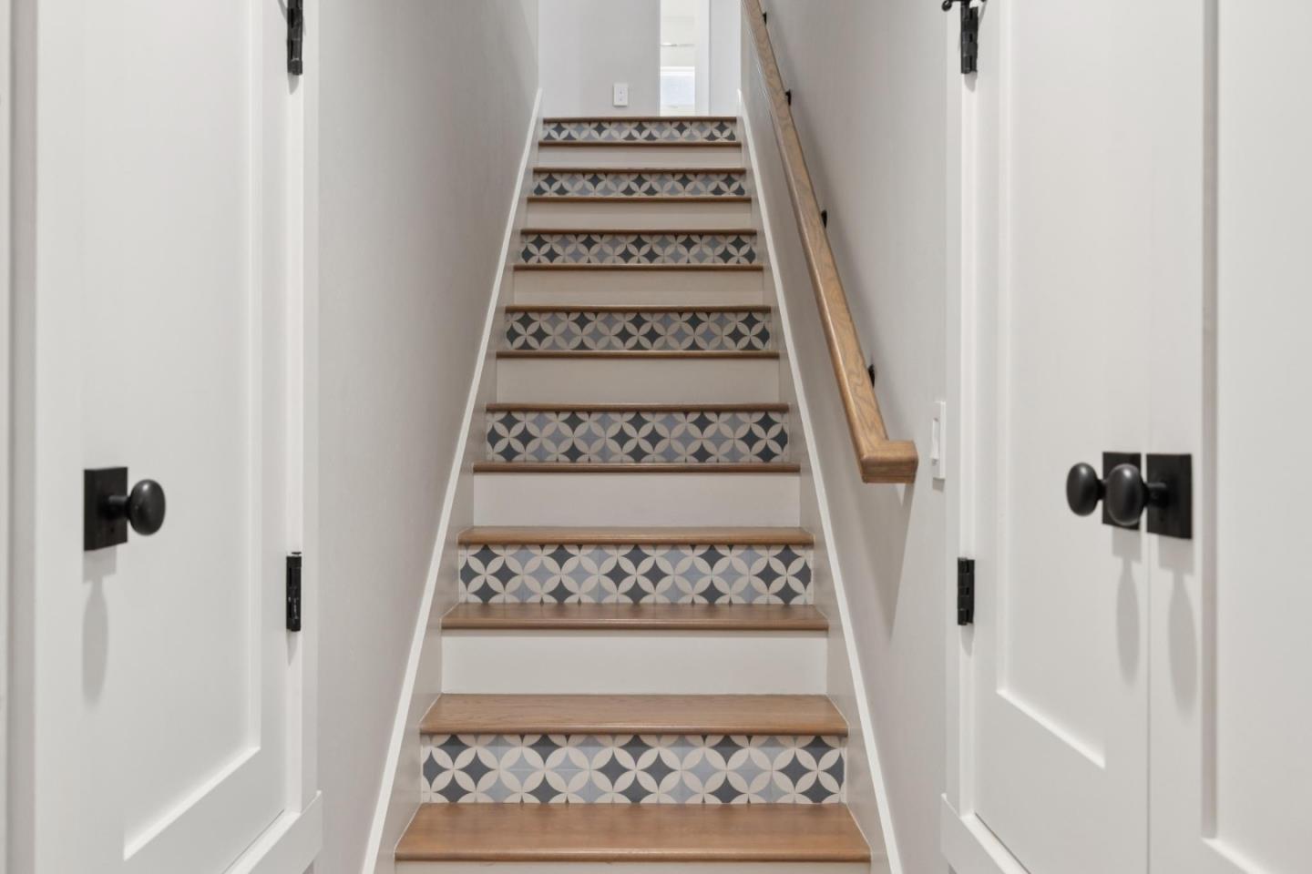 Detail Gallery Image 34 of 49 For 0 Nw Corner of Carmelo & 12th Ave, Carmel,  CA 93921 - 3 Beds | 2/1 Baths