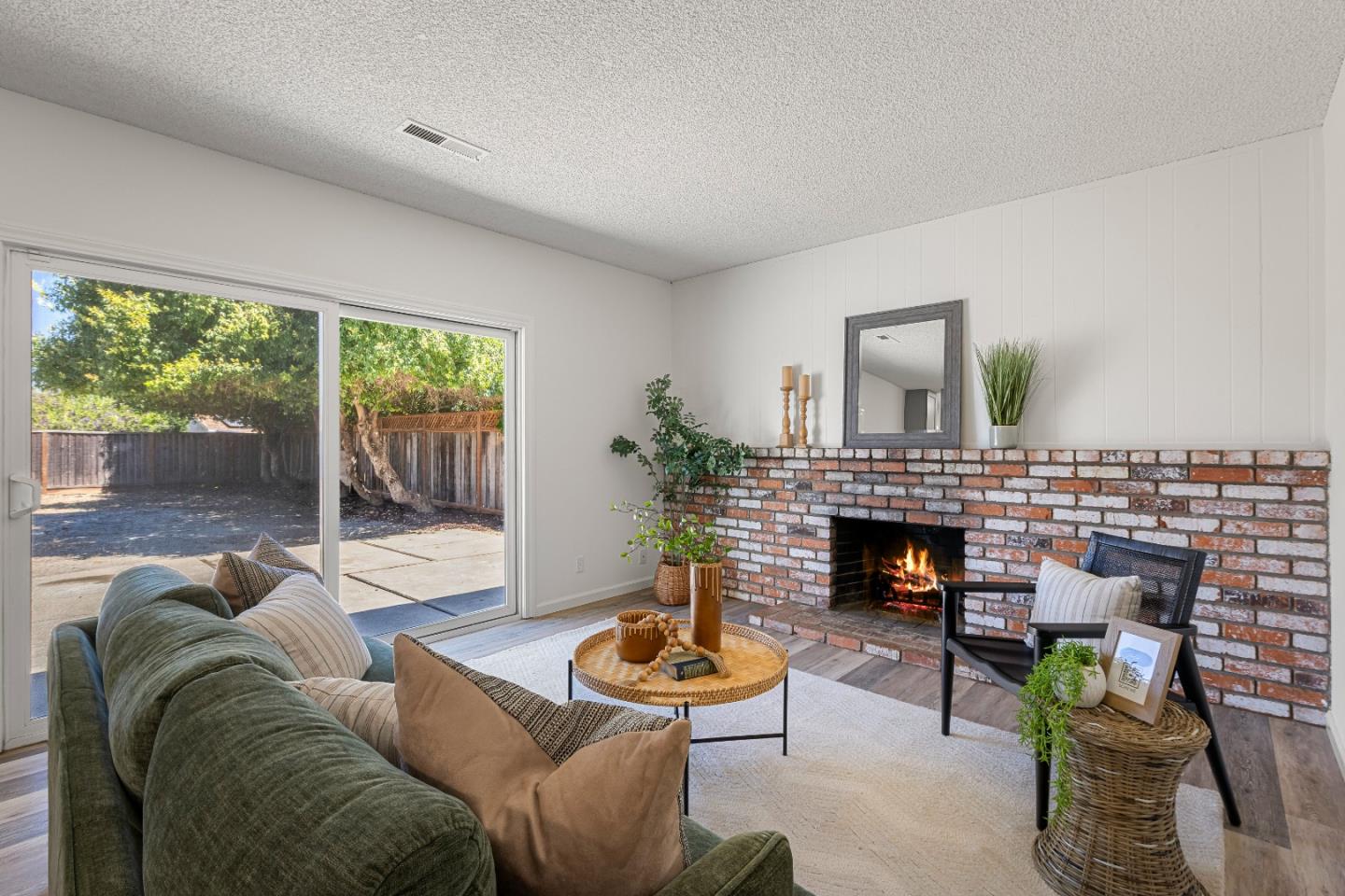 Detail Gallery Image 13 of 30 For 7630 El Roble Ct, Gilroy,  CA 95020 - 4 Beds | 2 Baths