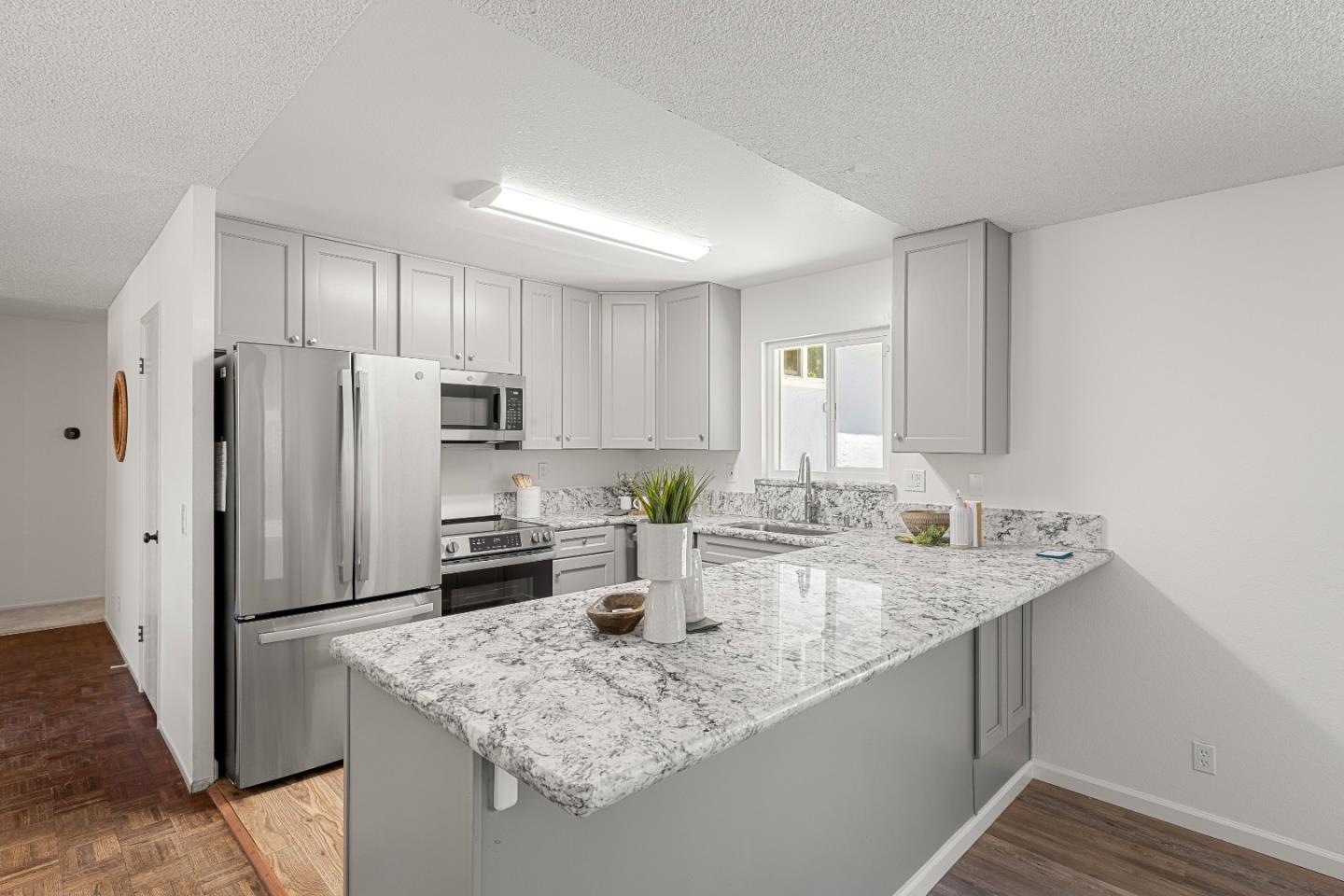 Detail Gallery Image 8 of 30 For 7630 El Roble Ct, Gilroy,  CA 95020 - 4 Beds | 2 Baths