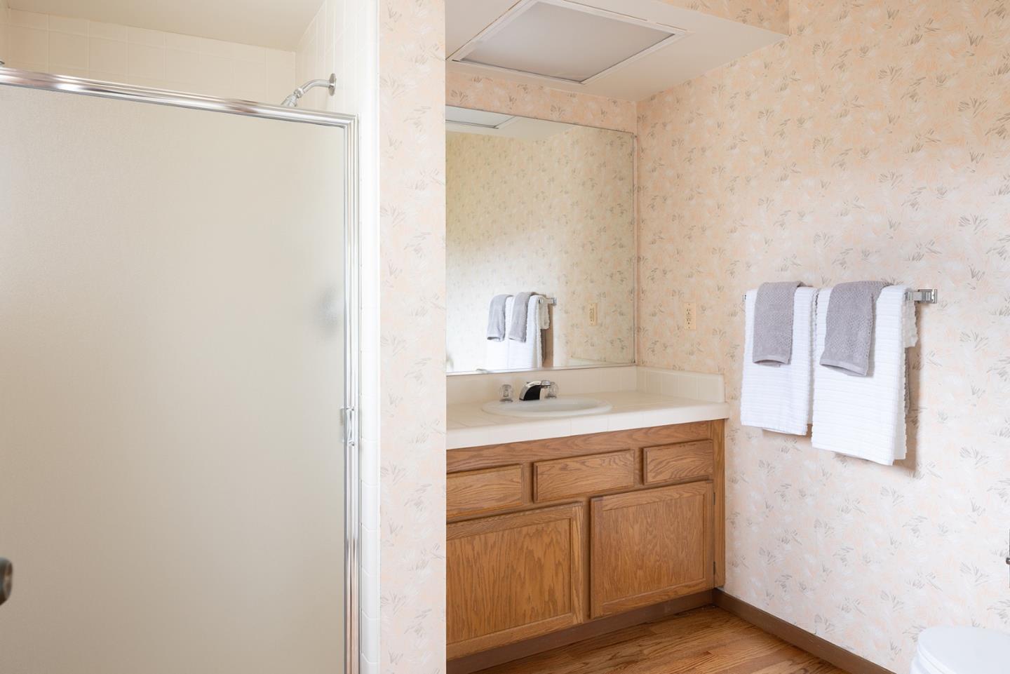 Detail Gallery Image 19 of 29 For 3594 Eastfield Ct, Carmel,  CA 93923 - 3 Beds | 3 Baths