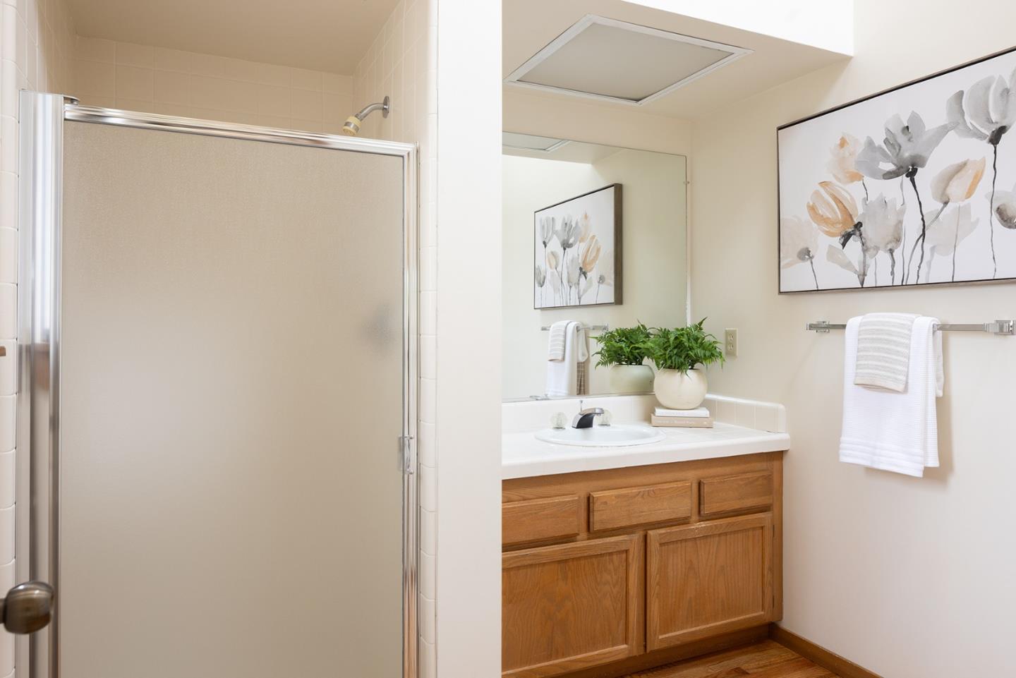 Detail Gallery Image 27 of 29 For 3594 Eastfield Ct, Carmel,  CA 93923 - 3 Beds | 3 Baths