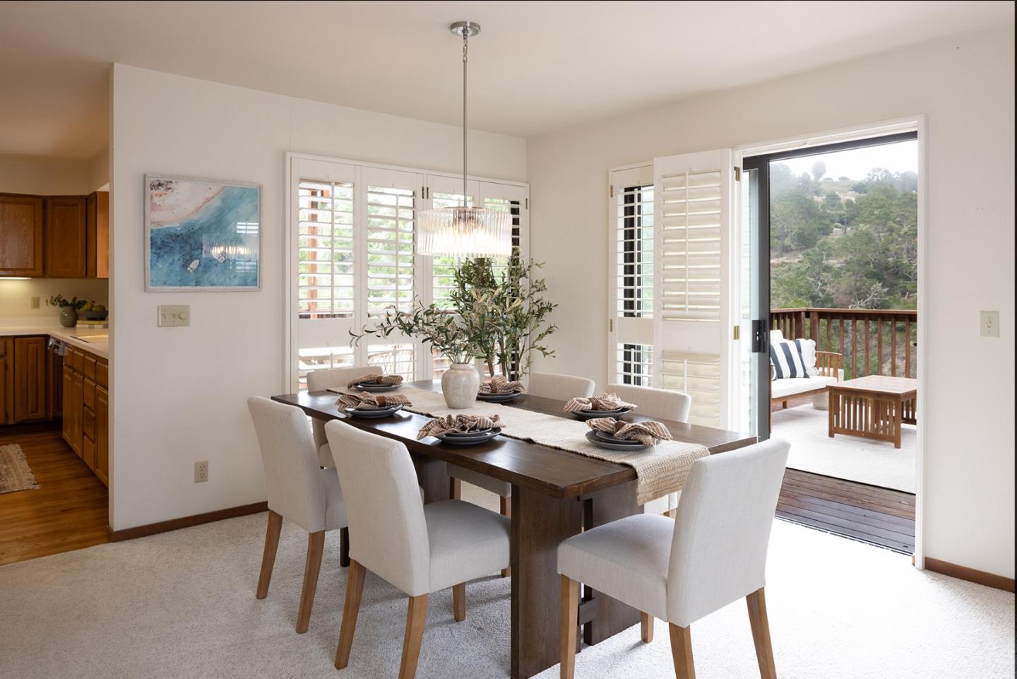 Detail Gallery Image 9 of 29 For 3594 Eastfield Ct, Carmel,  CA 93923 - 3 Beds | 3 Baths