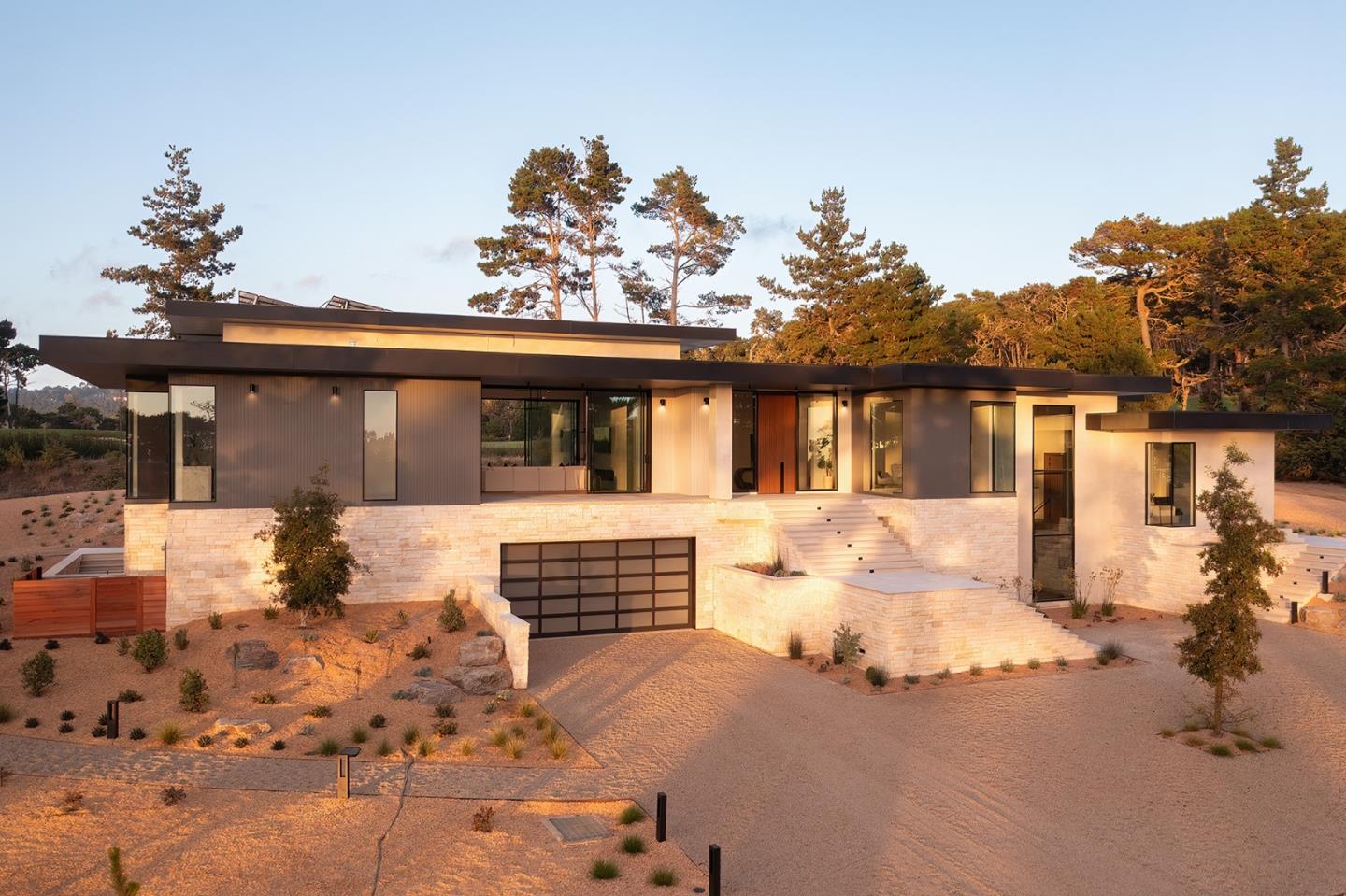 Detail Gallery Image 6 of 51 For 31 Poppy Ln, Pebble Beach,  CA 93953 - 4 Beds | 5/1 Baths