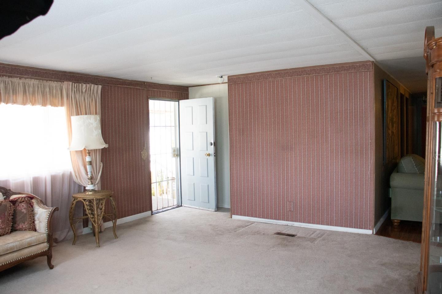 Detail Gallery Image 11 of 36 For 255 E. Bolivar St #146,  Salinas,  CA 93906 - 3 Beds | 2 Baths