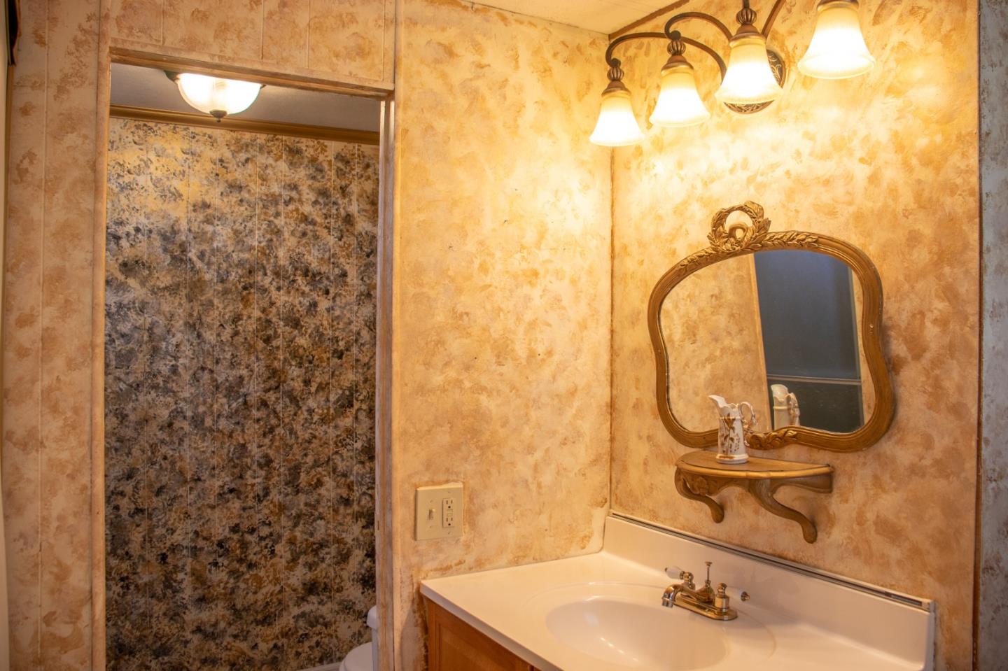 Detail Gallery Image 29 of 36 For 255 E. Bolivar St #146,  Salinas,  CA 93906 - 3 Beds | 2 Baths